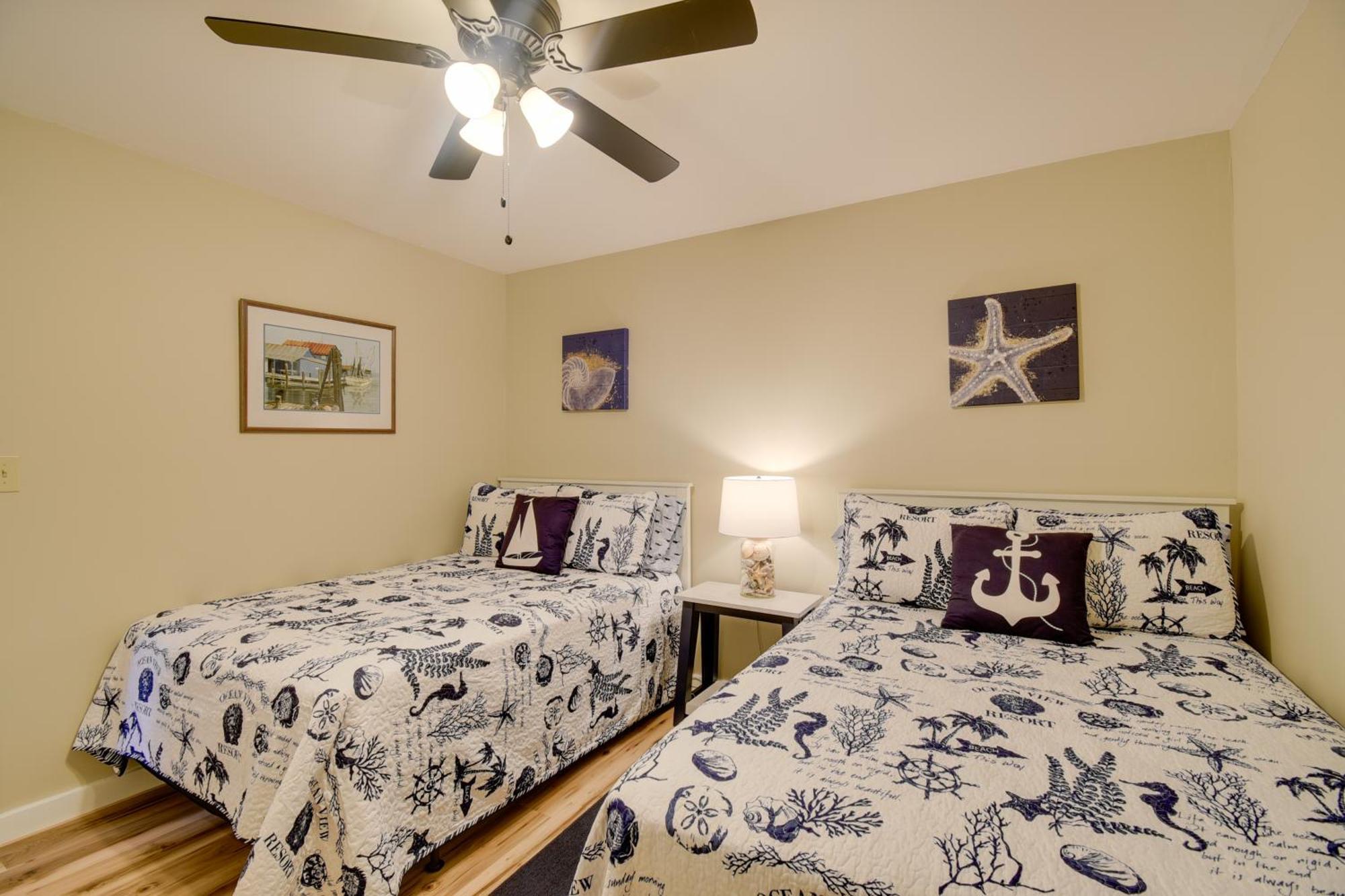 Ocean Isle Apartment With Balcony, 1 Mi To Beach! Ocean Isle Beach Luaran gambar